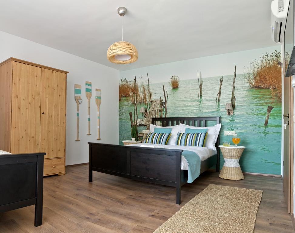 Barackvirag Apartmanhaz Tihany Exterior foto